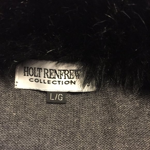 Holt Renfrew grey sweater with fur collar - Picture 3 of 4